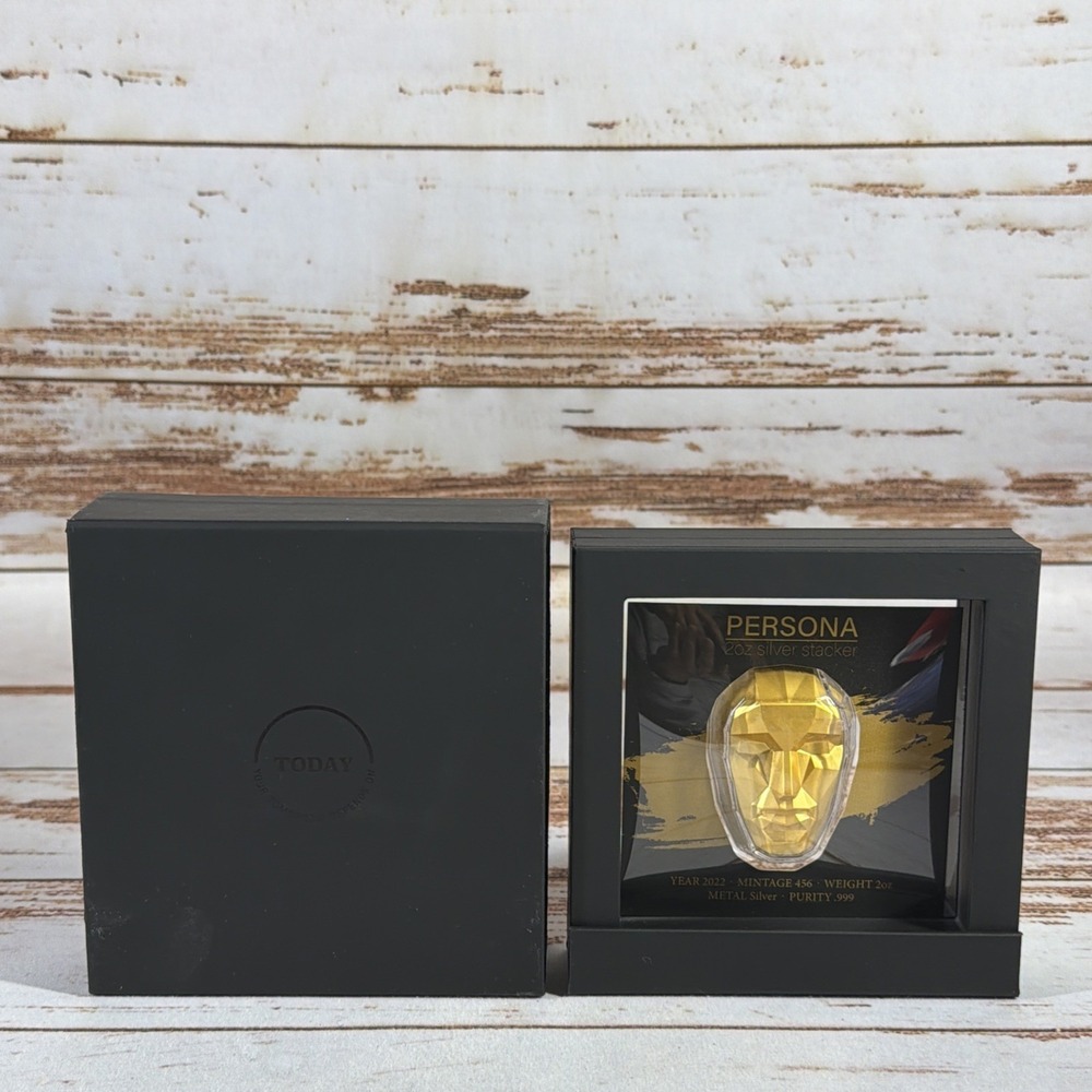 2022 South Korea Persona Gold Gilt Mask 2 oz .999 Silver #393/456 Mintage – Used